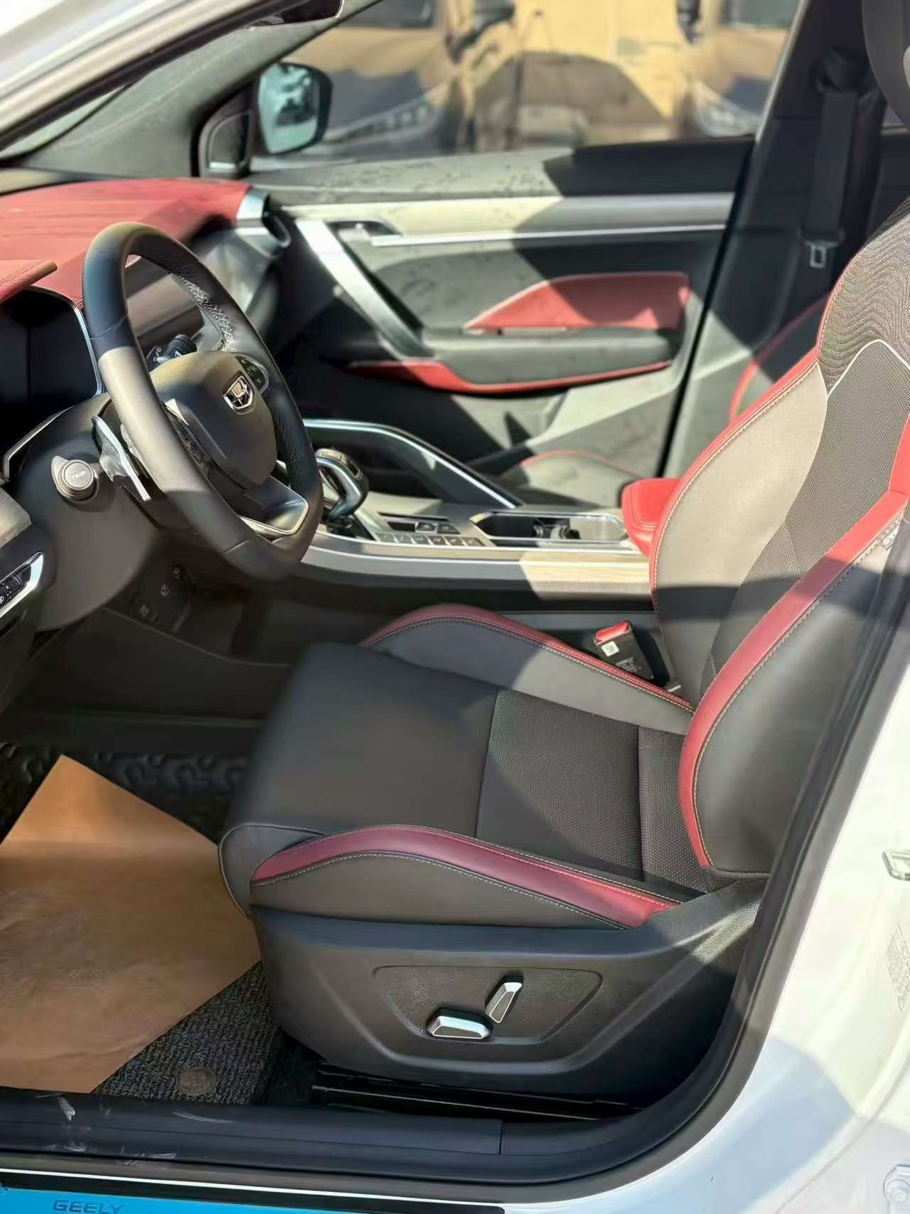 GEELY Coolray 2019 #4 GEELY Coolray 2019 imagen de coche #4