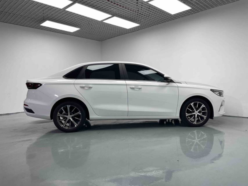 GEELY Emgrand 2024 car image #7