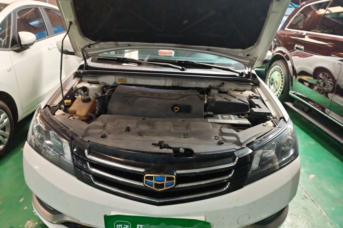 GEELY Emgrand 2015 #10 GEELY Emgrand 2015 image de voiture #10