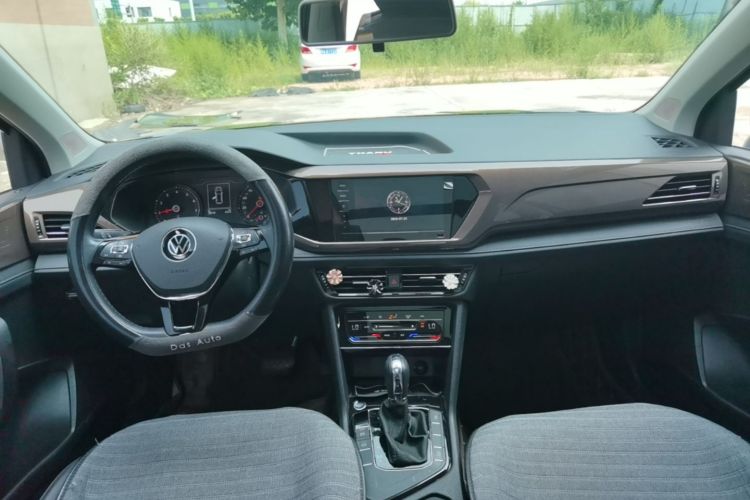 Volkswagen Tharu 2021 #11 Volkswagen Tharu 2021 car image #11