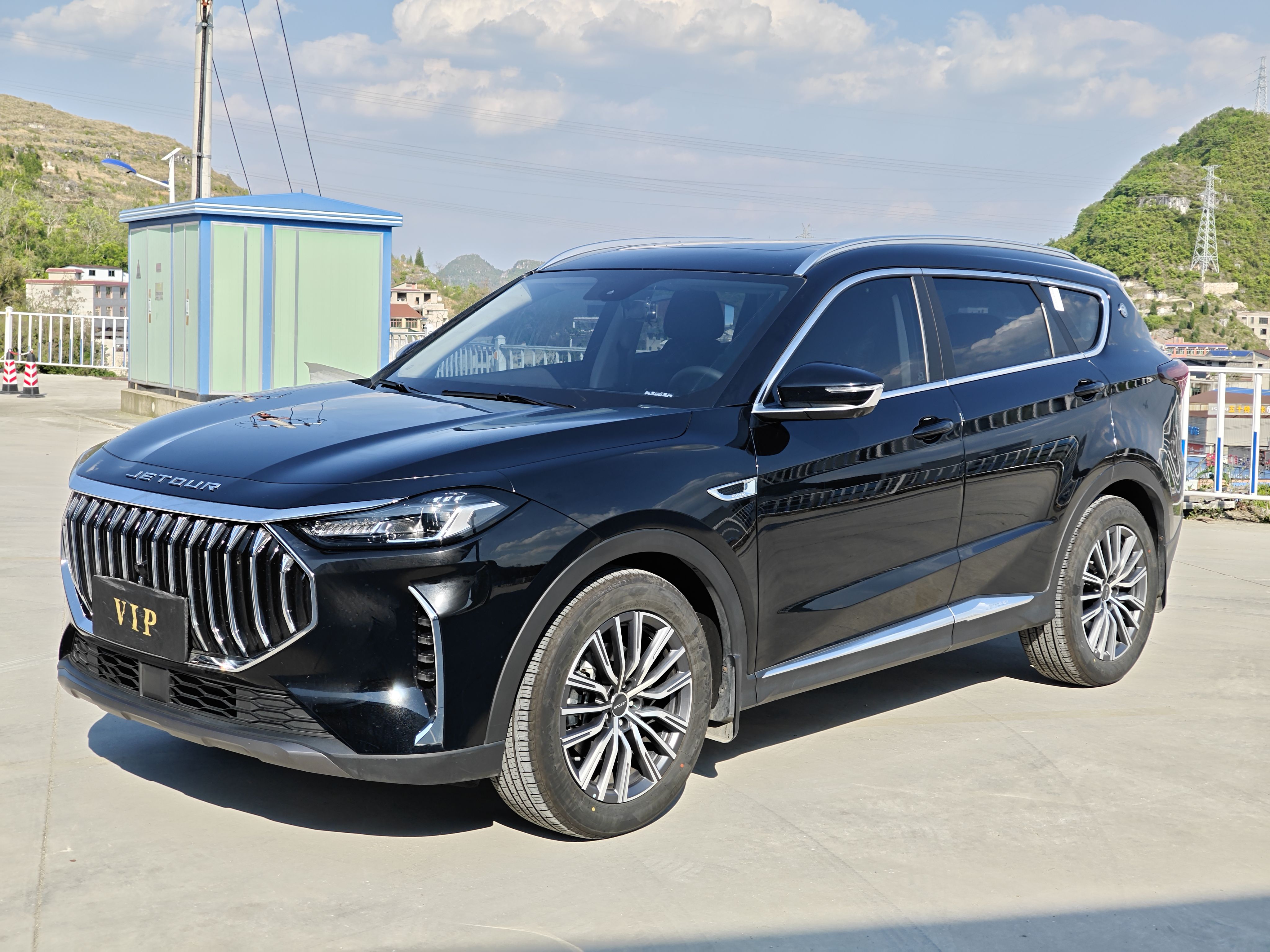 Jetour X70 PLUS 2024 car image #3