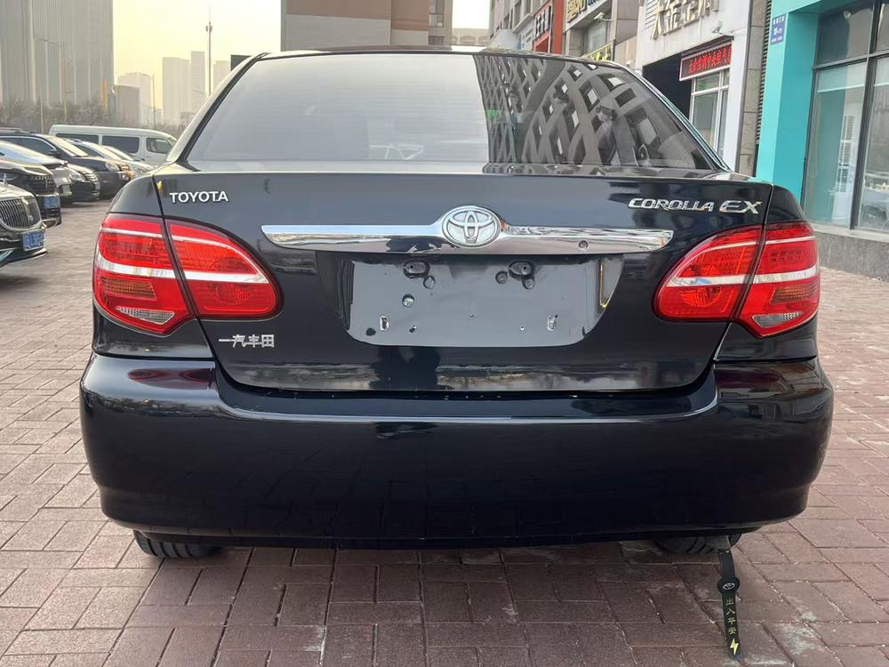 Toyota Corolla (Classic) 2015 صورة سيارة #5
