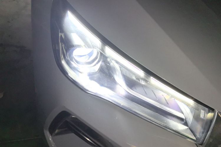 GEELY Emgrand 2024 #8 GEELY Emgrand 2024 car image #8