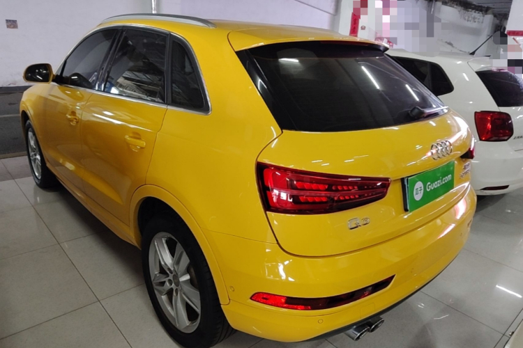 Audi Q3 2017 car image #5