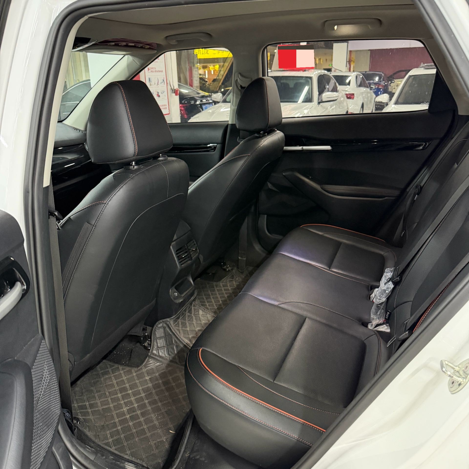 Kia Seltos 2023 car image #4
