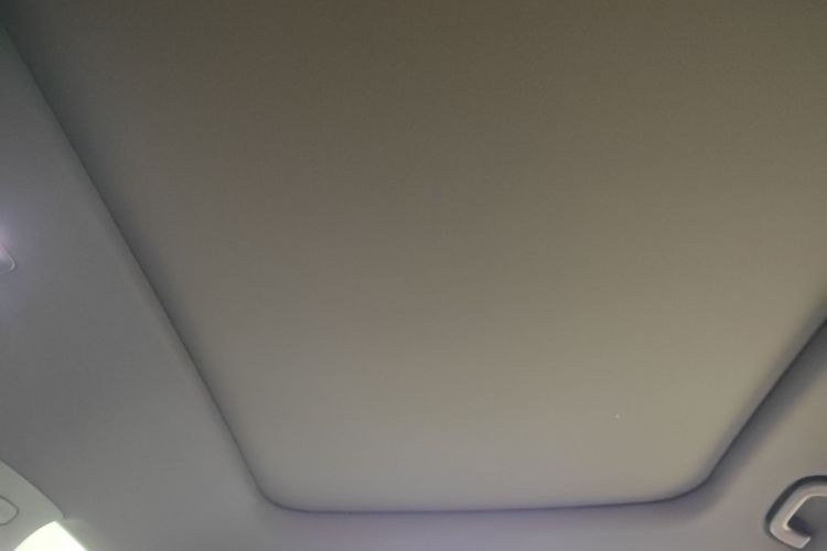 GEELY Boyue L 2026 image de voiture #18