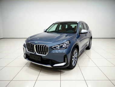BMW X1 2023 BMW X1 2023 car image