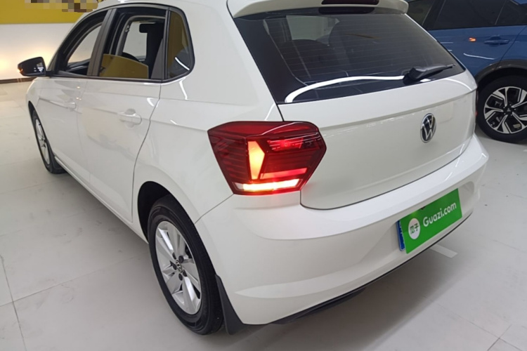 Volkswagen Polo 2021 car image #5