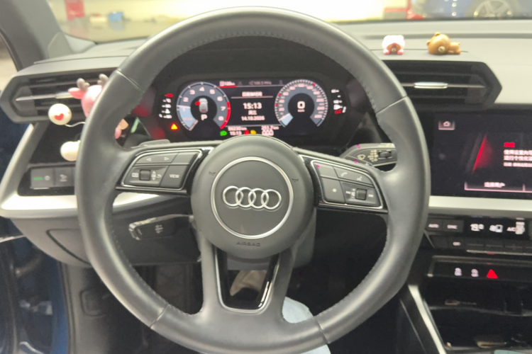 Audi A3 2021 immagine di auto #11