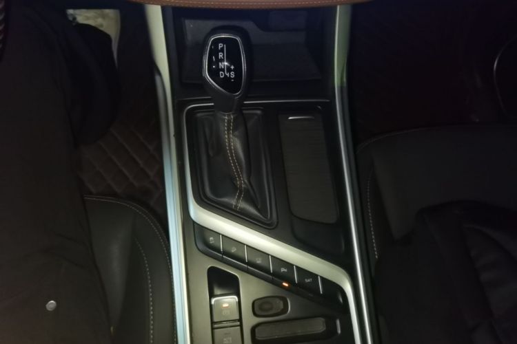 GEELY Vision X6 2019 #14 GEELY Vision X6 2019 image de voiture #14
