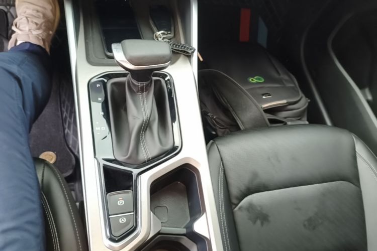 GEELY Emgrand 2023 #18 GEELY Emgrand 2023 car image #18