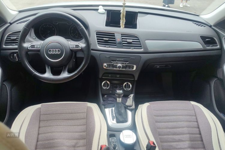 Audi Q3 2015 #11 Audi Q3 2015 car image #11