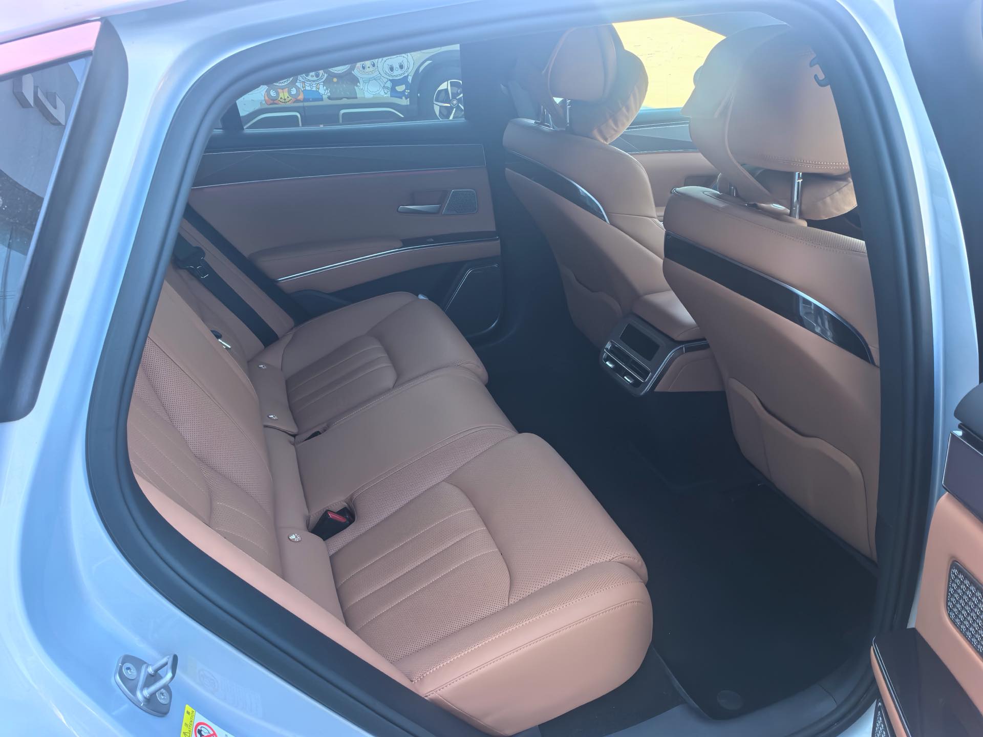 BYD HanL 2025 car image #6