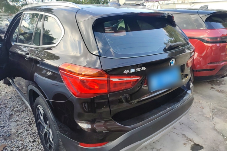 BMW X1 2018 #5 BMW X1 2018 car image #5