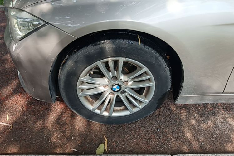 BMW 3 Series 2017 #9 BMW 3 Series 2017 car image #9