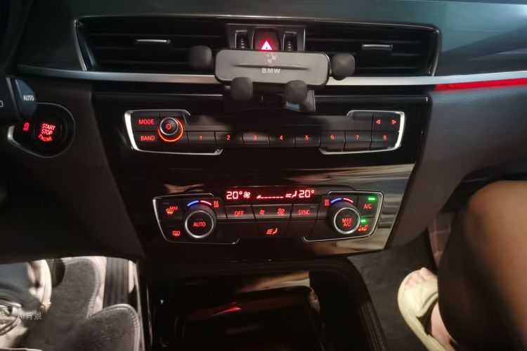 BMW X1 2019 immagine di auto #15