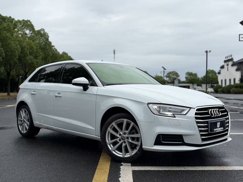 Audi A3 2020 car image #2
