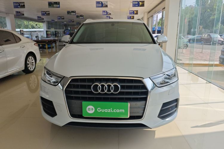 Audi Q3 2016 car image #3