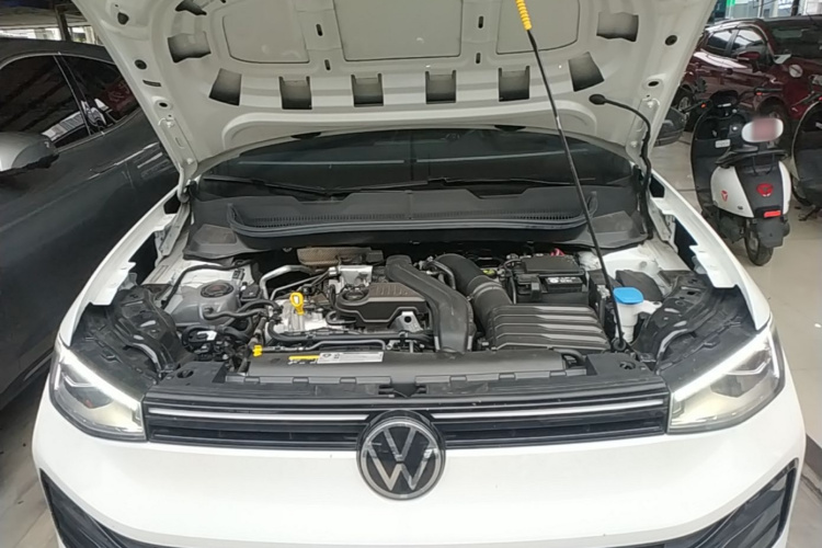 Volkswagen Tharu 2025 صورة سيارة #22