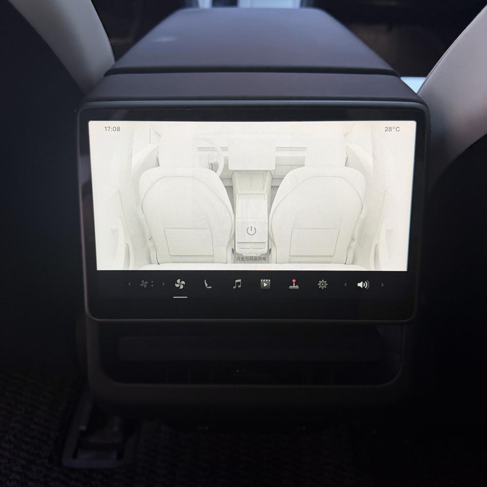 Tesla Model 3 2024 #11 Tesla Model 3 2024 car image #11