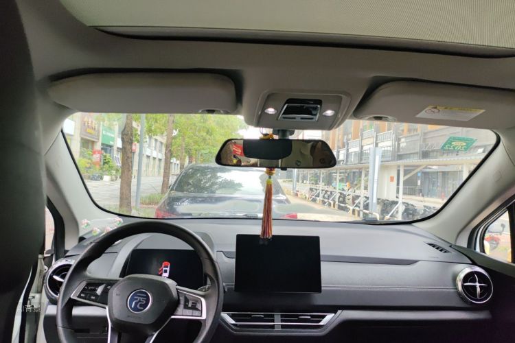 BYD Yuan New Energy 2020 #20 BYD Yuan New Energy 2020 car image #20
