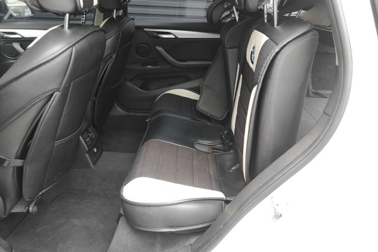 BMW X1 2017 #13 BMW X1 2017 car image #13