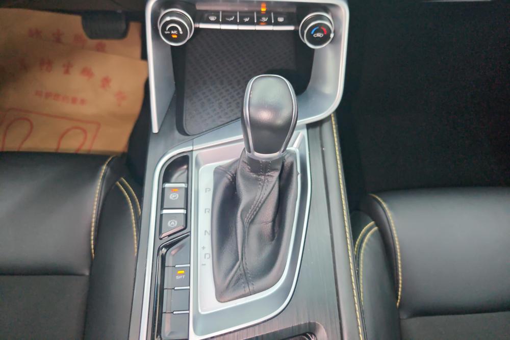GEELY Binray 2025 #15 GEELY Binray 2025 car image #15