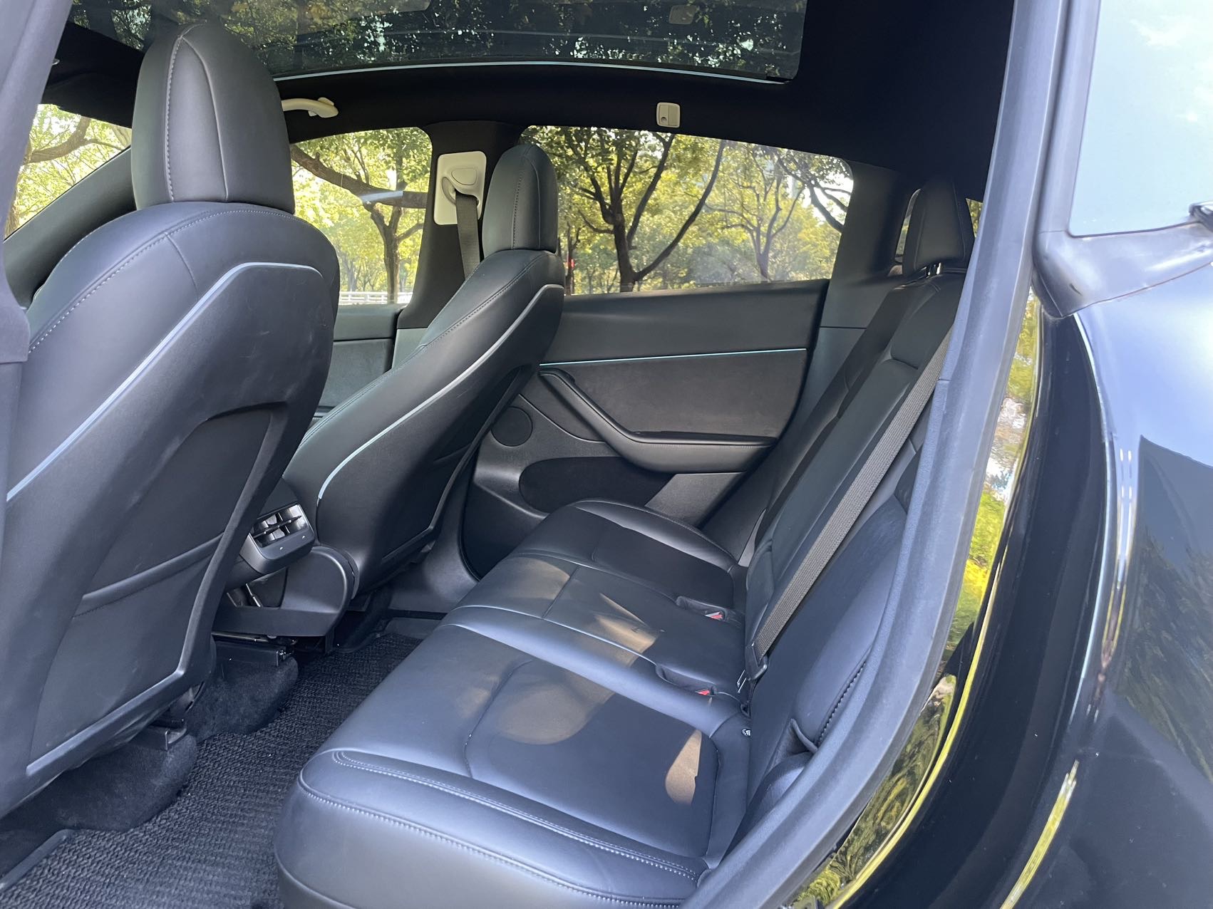 Tesla Model Y 2021 imagem de carro #5