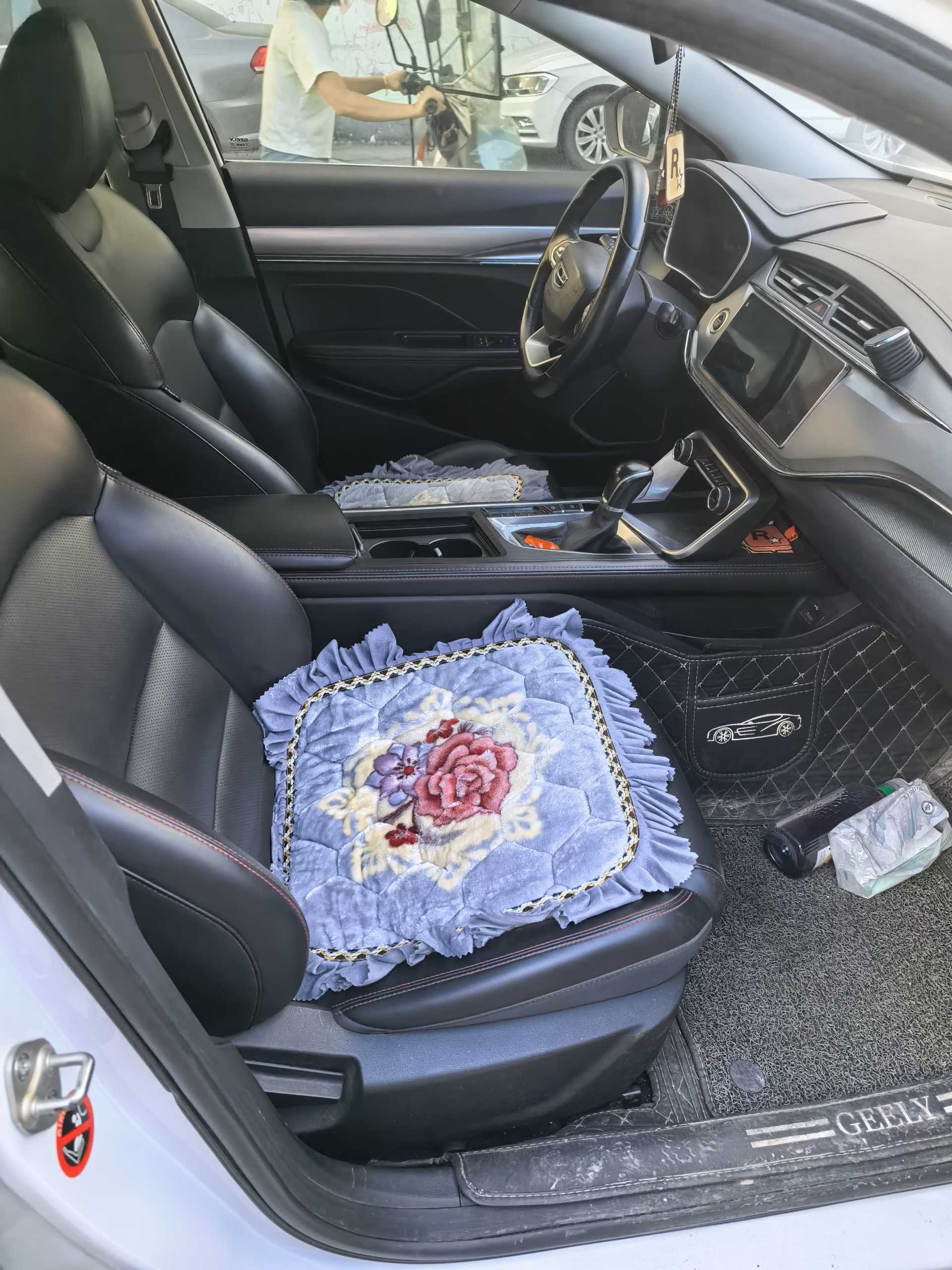 GEELY Binray 2020 #4 GEELY Binray 2020 car image #4