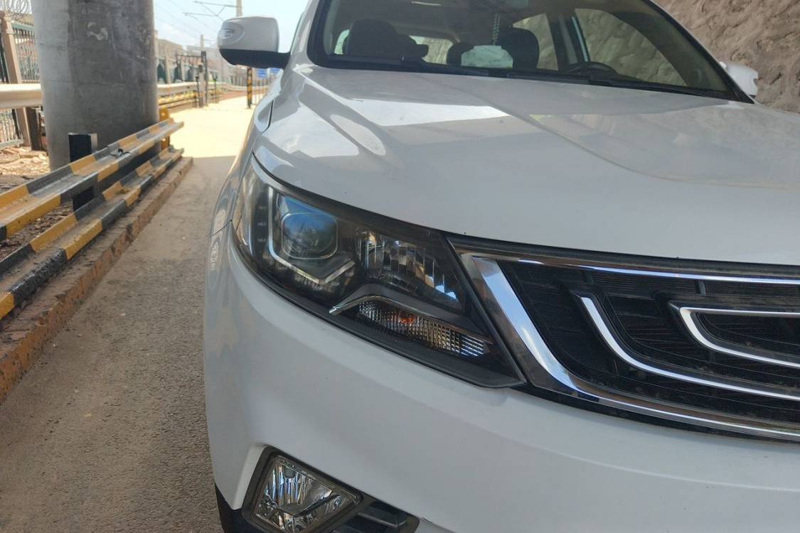 GEELY Vision X6 2017 car image #7