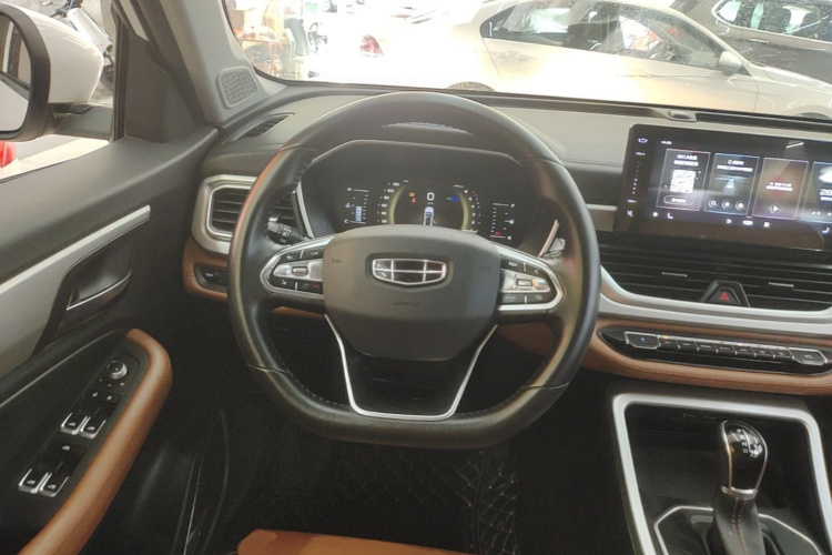 GEELY Vision X6 2019 imagen de coche #11