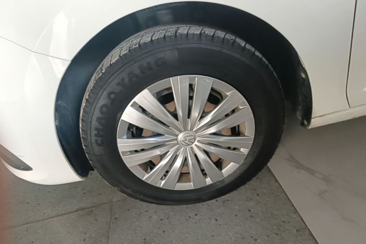 Volkswagen Santana 2019 car image #9