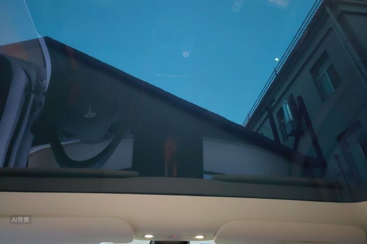 Tesla Model Y 2022 car image #20