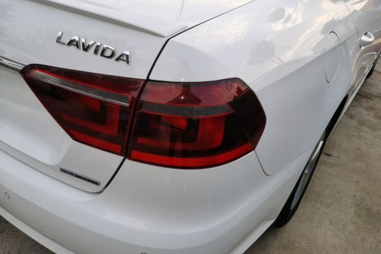Volkswagen Lavida 2015 #8 Volkswagen Lavida 2015 car image #8