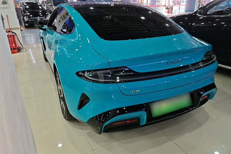 MI SU7 2025 car image #5