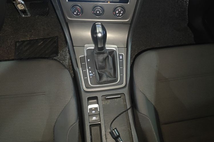 Volkswagen Golf 2015 #14 Volkswagen Golf 2015 car image #14