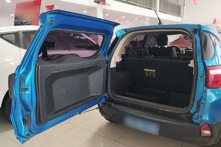BYD Yuan 2018 #19 BYD Yuan 2018 car image #19