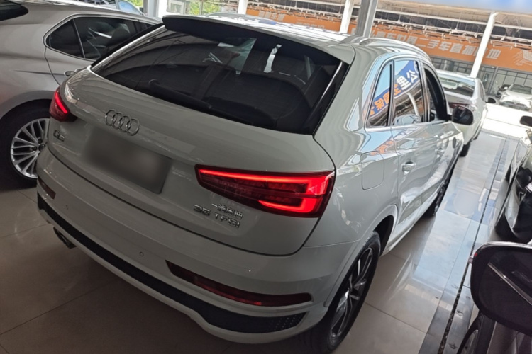 Audi Q3 2019 #7 Audi Q3 2019 car image #7