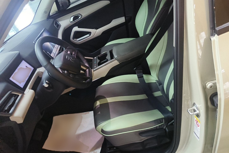 BYD YuanUP 2025 #15 BYD YuanUP 2025 car image #15
