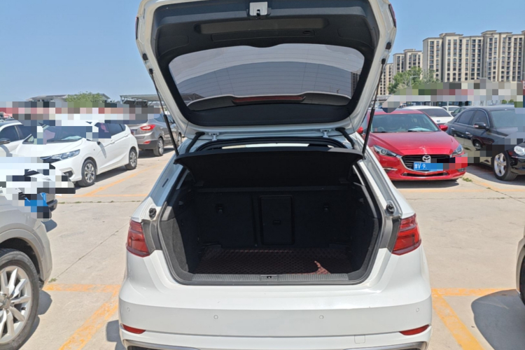 Audi A3 2020 car image #19