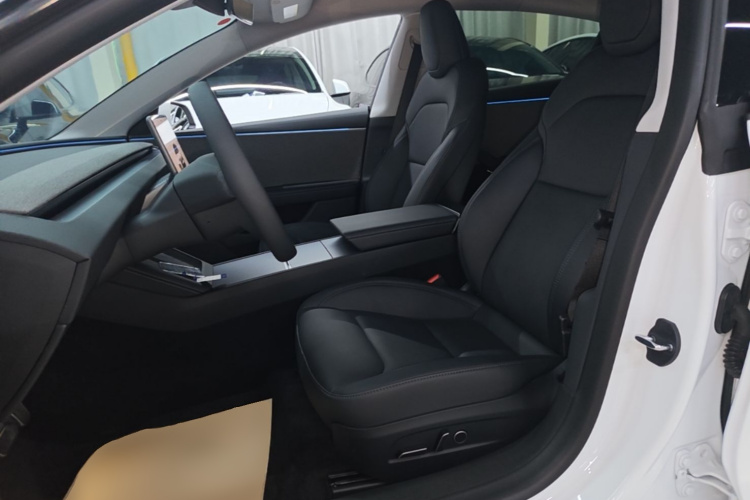 Tesla Model 3 2025 #19 Tesla Model 3 2025 car image #19