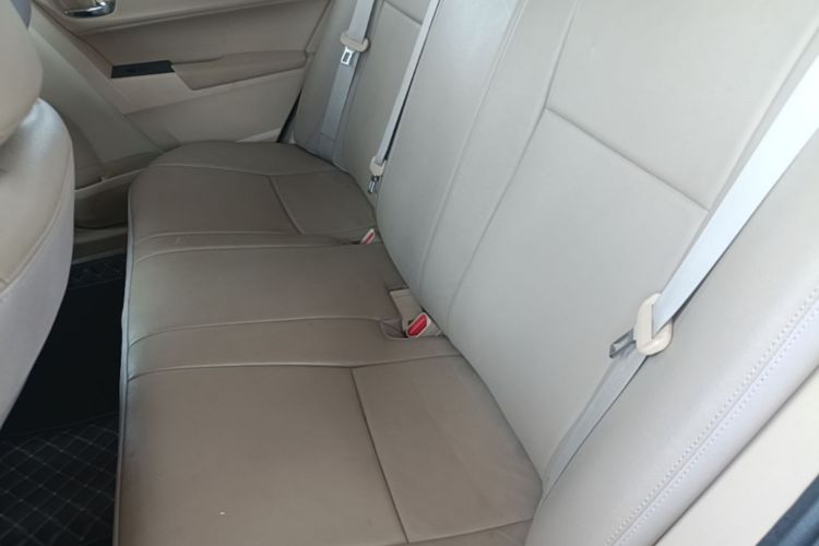 2015 immagine di auto #17