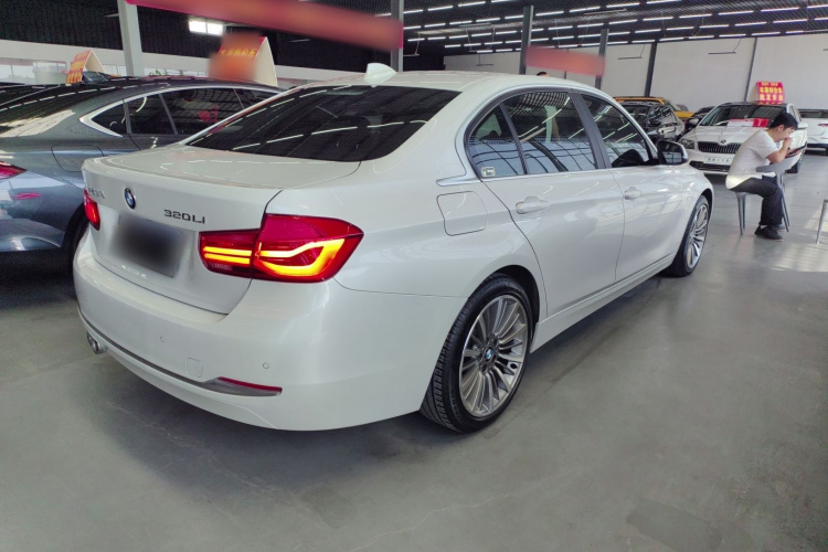 BMW 3 Series 2019 #7 BMW 3 Series 2019 imagem de carro #7