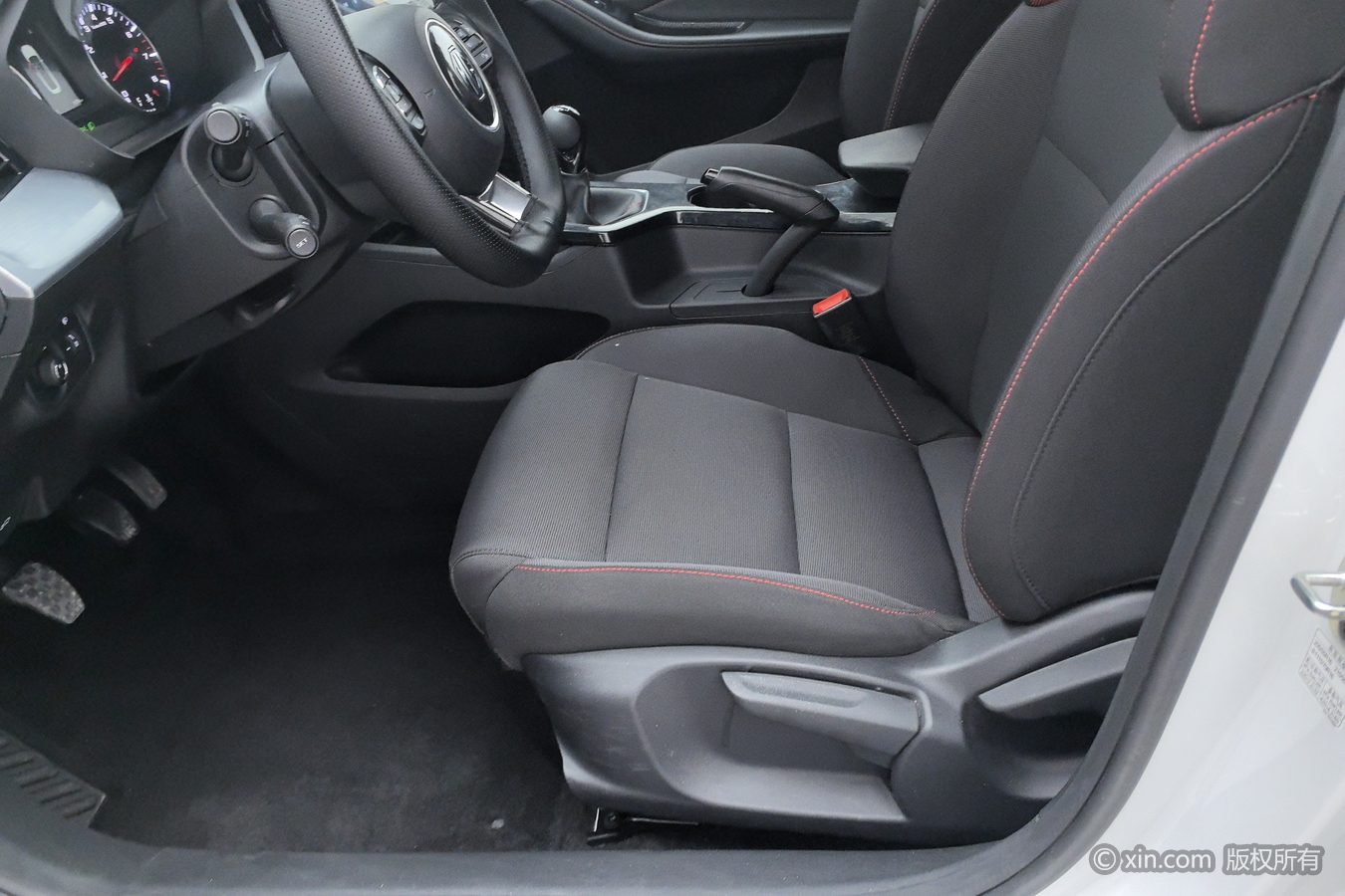 MG 5 2025 #21 MG 5 2025 image de voiture #21