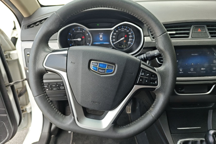 GEELY Emgrand 2017 #11 GEELY Emgrand 2017 car image #11