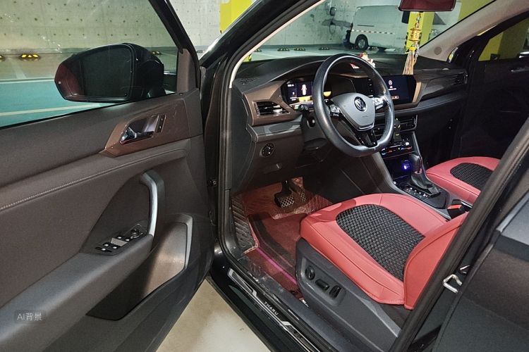 Volkswagen Tharu 2022 car image #18