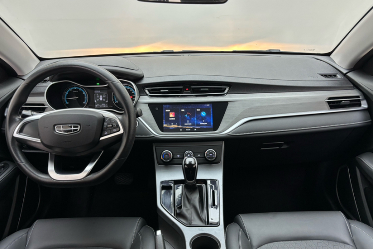 GEELY Emgrand 2021 #12 GEELY Emgrand 2021 car image #12