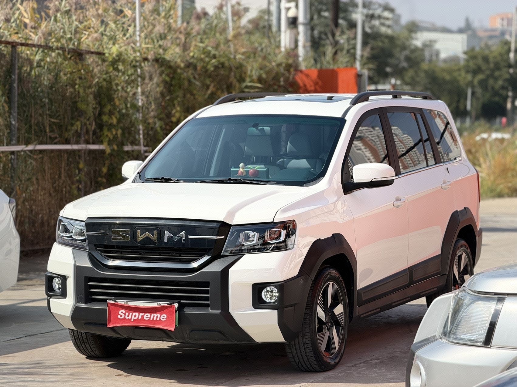 SWM Tiger EDi 2024 image de voiture 