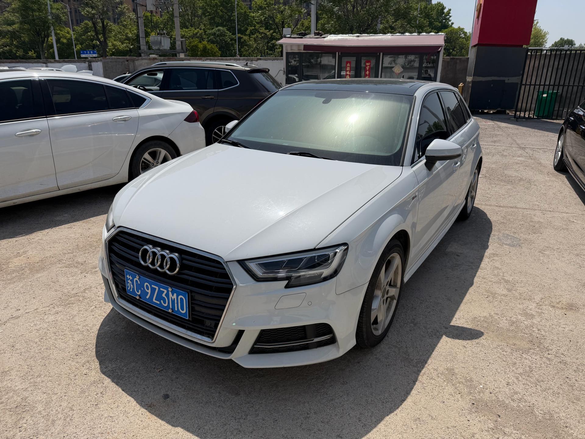2019 2019 car image