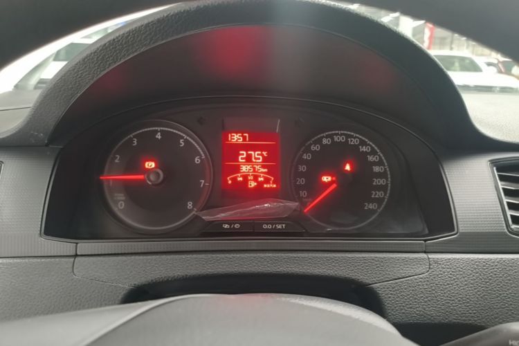 Volkswagen Santana 2021 car image #12